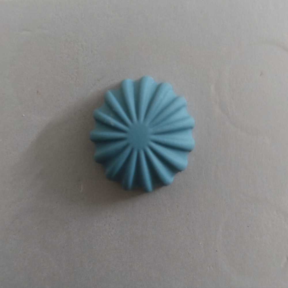 Ice blue Floral Magnet