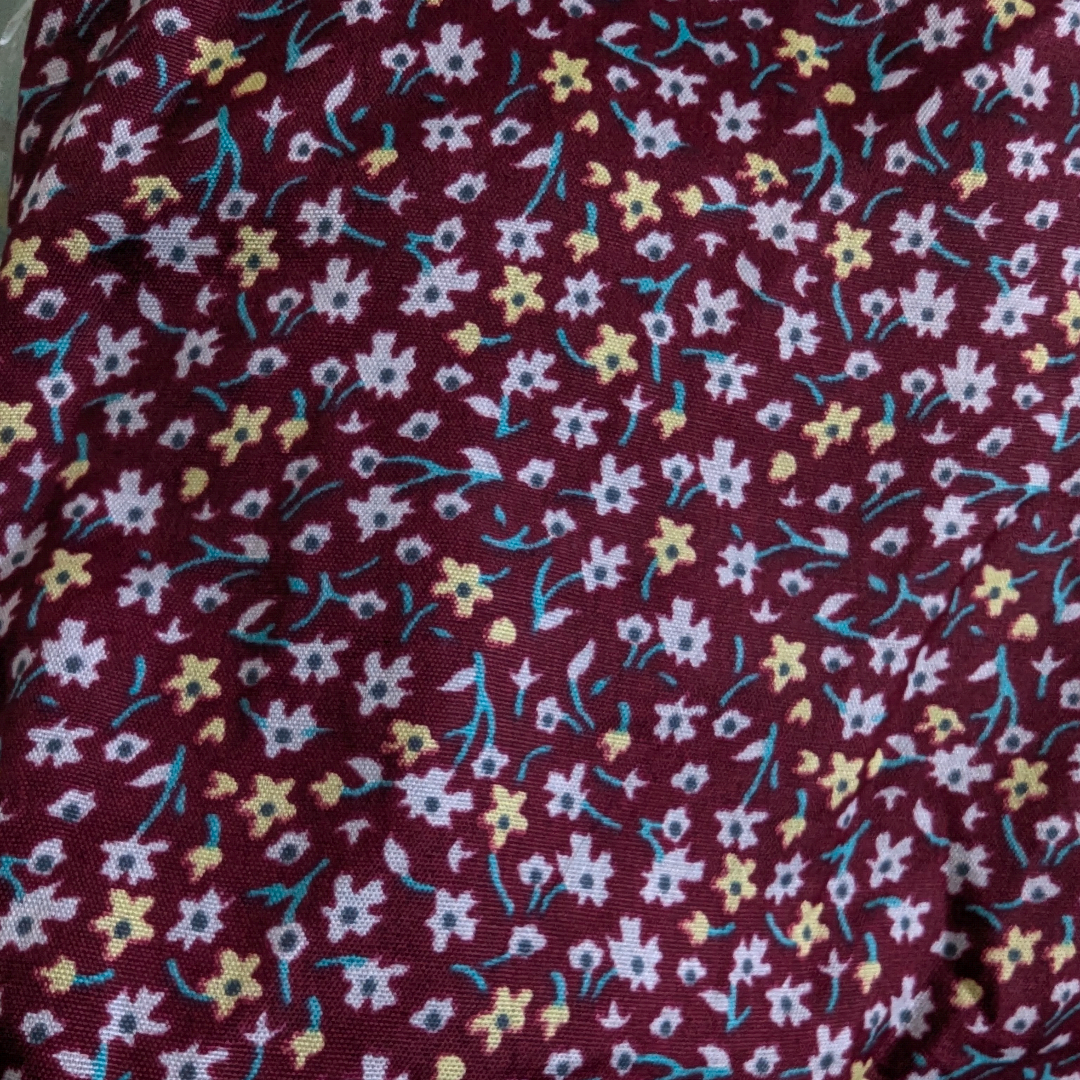 Maroon Namaz Chaddar (with sleeves)